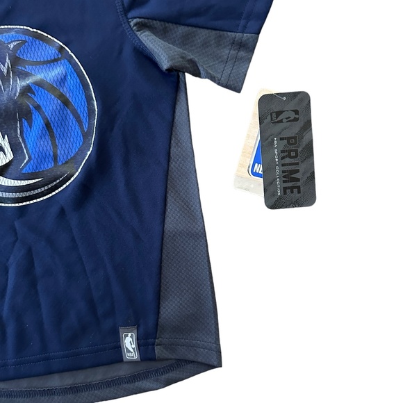 NBA Dallas Mavericks Size Small 4 Years T Shirt Short Sleeve NWT - Picture 6 of 8